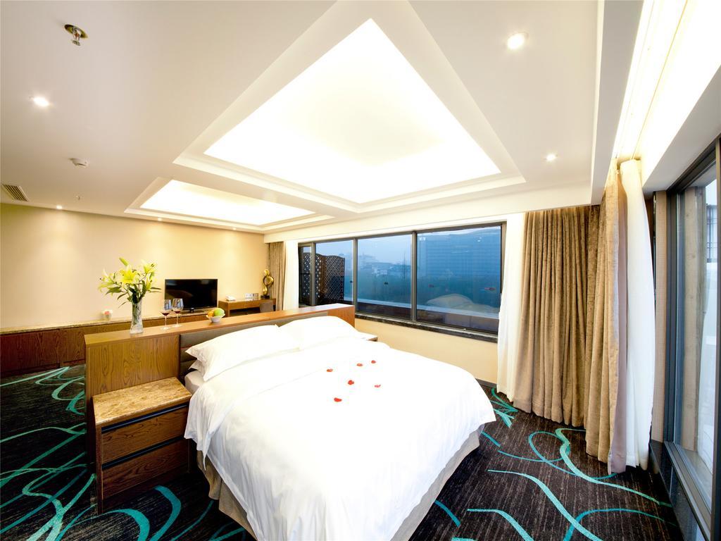 Vienna Hotel Guilin Xiangshan Park Room photo